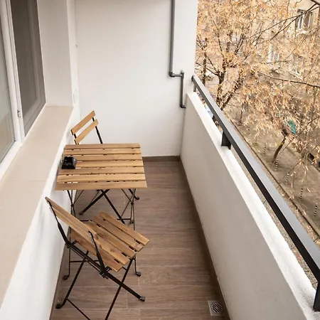 Modern And Cozy 1bdr In The Center *