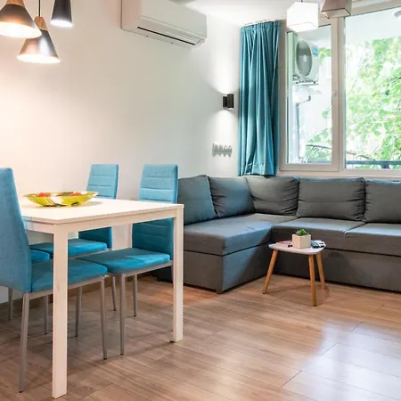 Modern And Cozy 1bdr In The Center